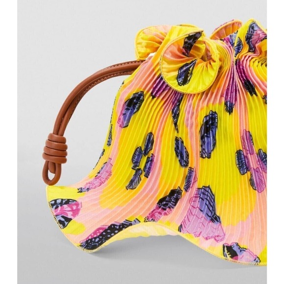 LOEWE x Paula’s Ibiza Shell Flamenco Clutch Bag - Picture 3 of 8